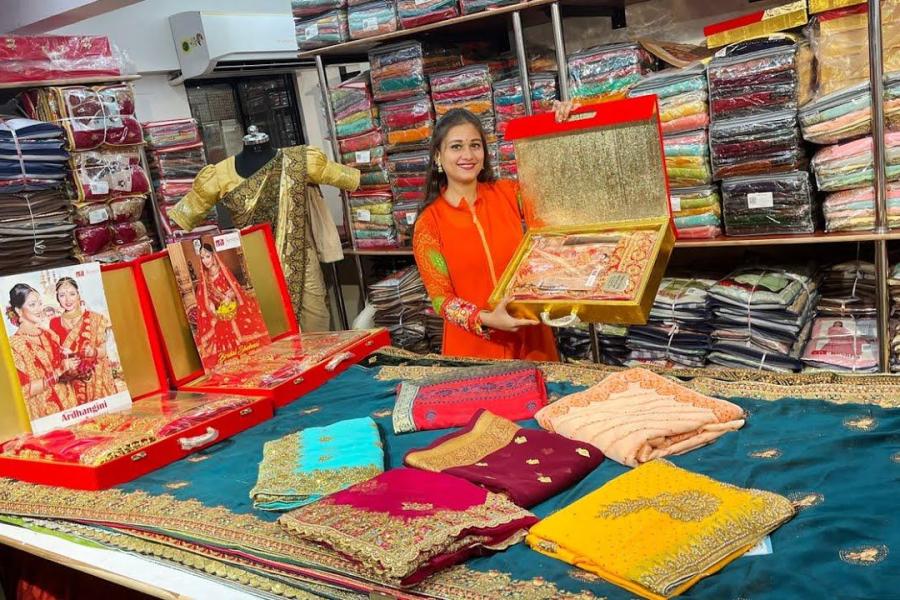 Designer Saree Manufacturer in Surat