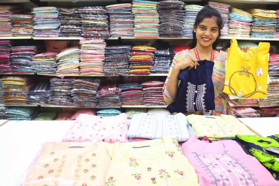 Wholesaler of Kurtis in Pune