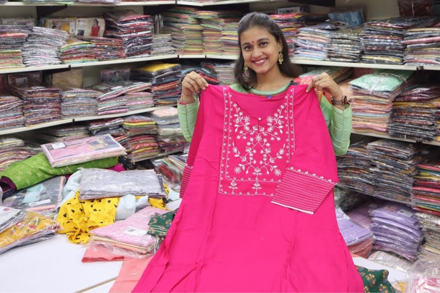 Women's ethnic wear wholesaler Surat