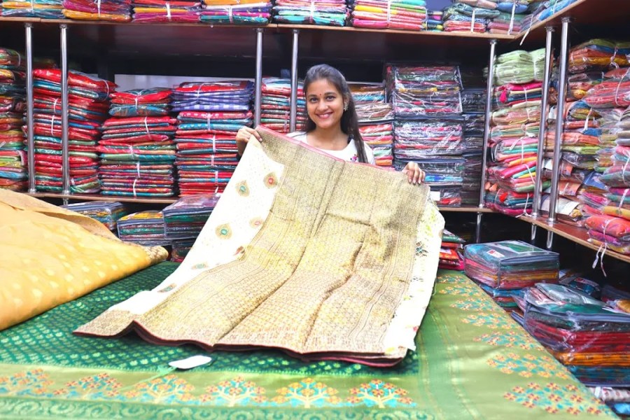 Banarasi Silk Saree Manufacturer in Hyderabad